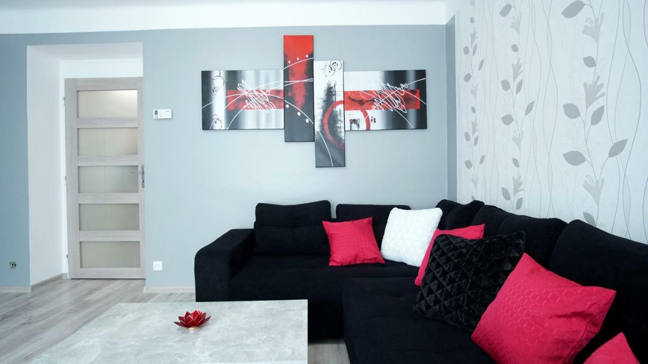 Apartmany Monty Karlsbad Exteriör bild